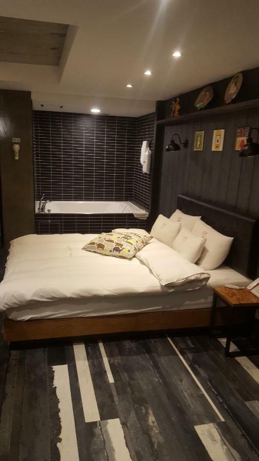 Hotel Yaja Jongno Seoul Bagian luar foto