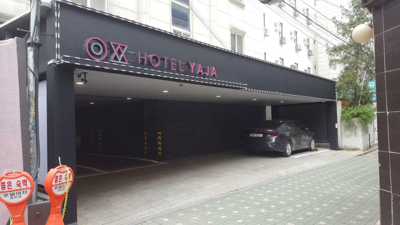 Hotel Yaja Jongno Seoul Bagian luar foto