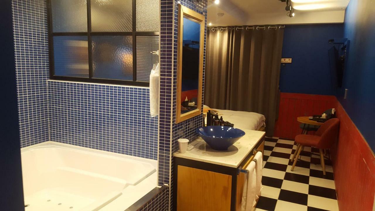 Hotel Yaja Jongno Seoul Bagian luar foto